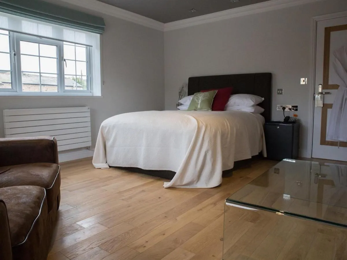 The At Inn 5*