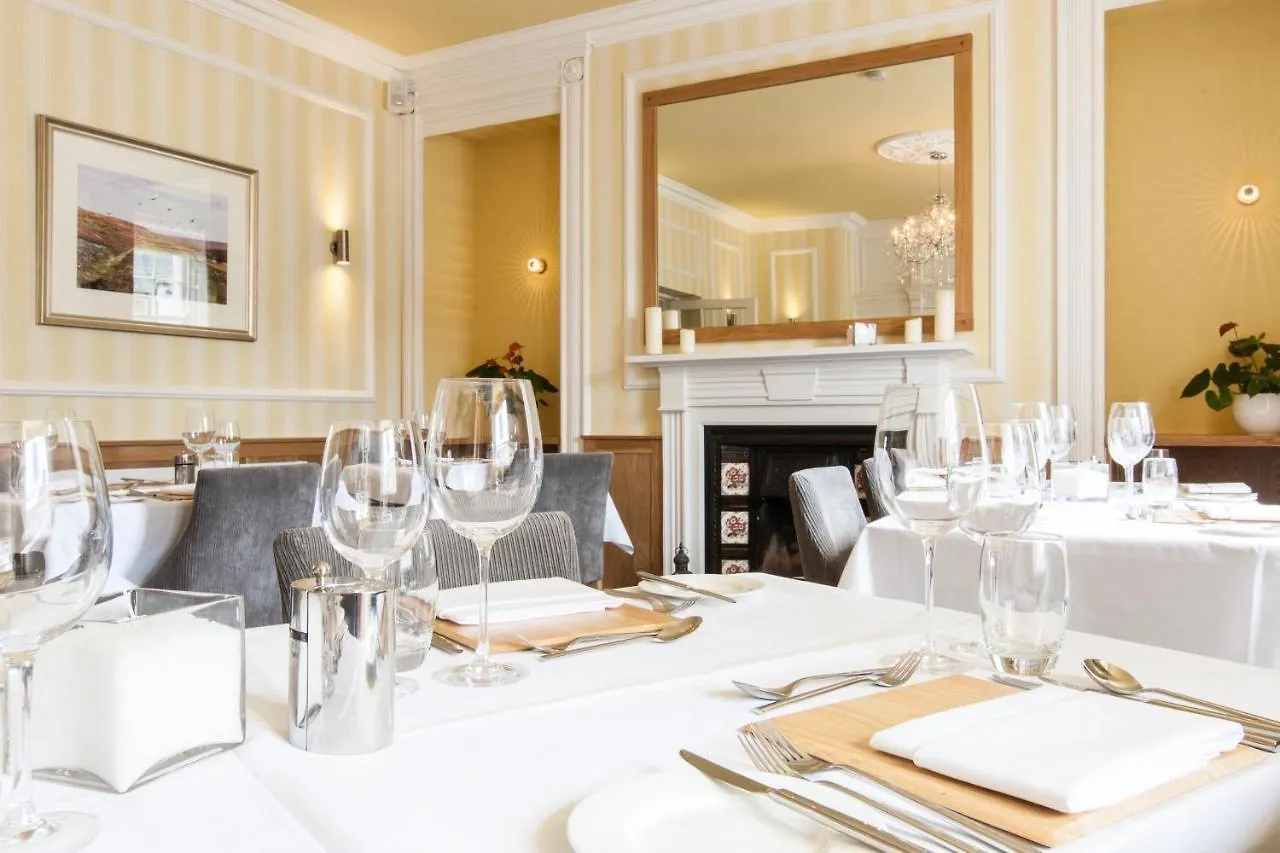 The At Inn 5*