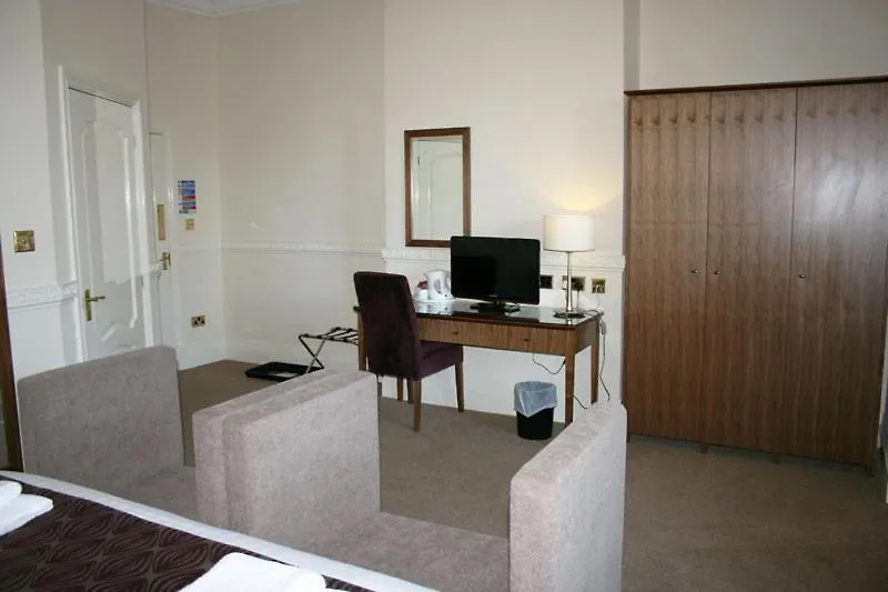 Hotel Irton Hall 4*