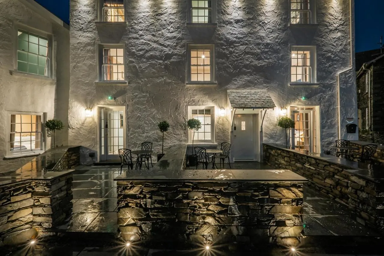 The White House Konukevi 5*