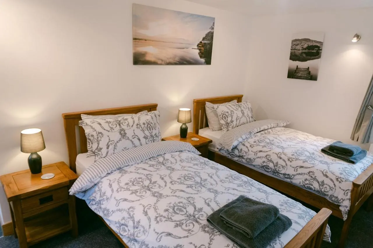 Crookabeck 5*