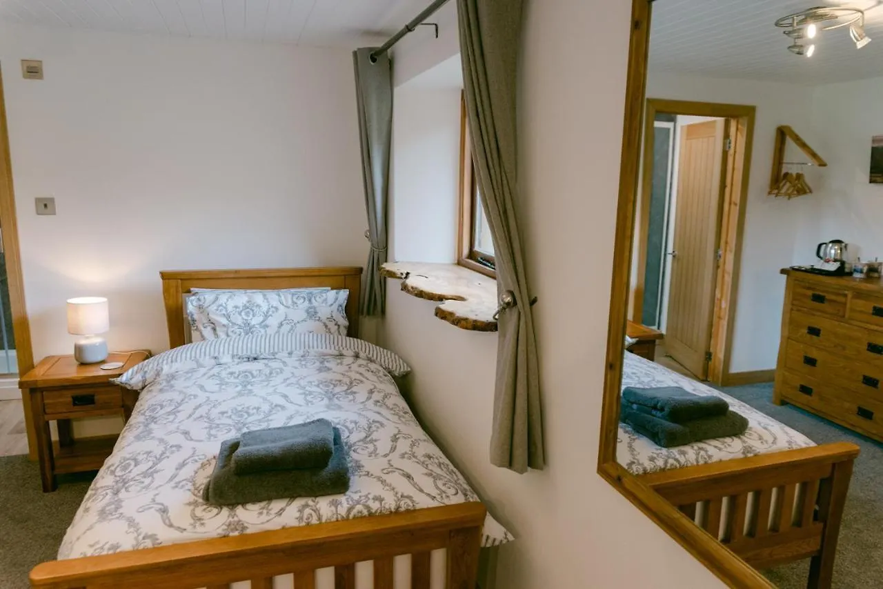 Crookabeck Bed and Breakfast