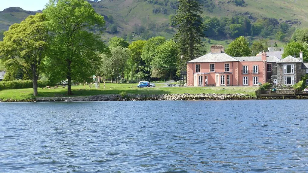 House Hotel