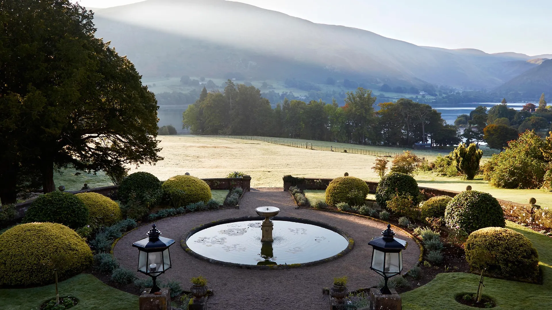 Hotel Macdonald Leeming House