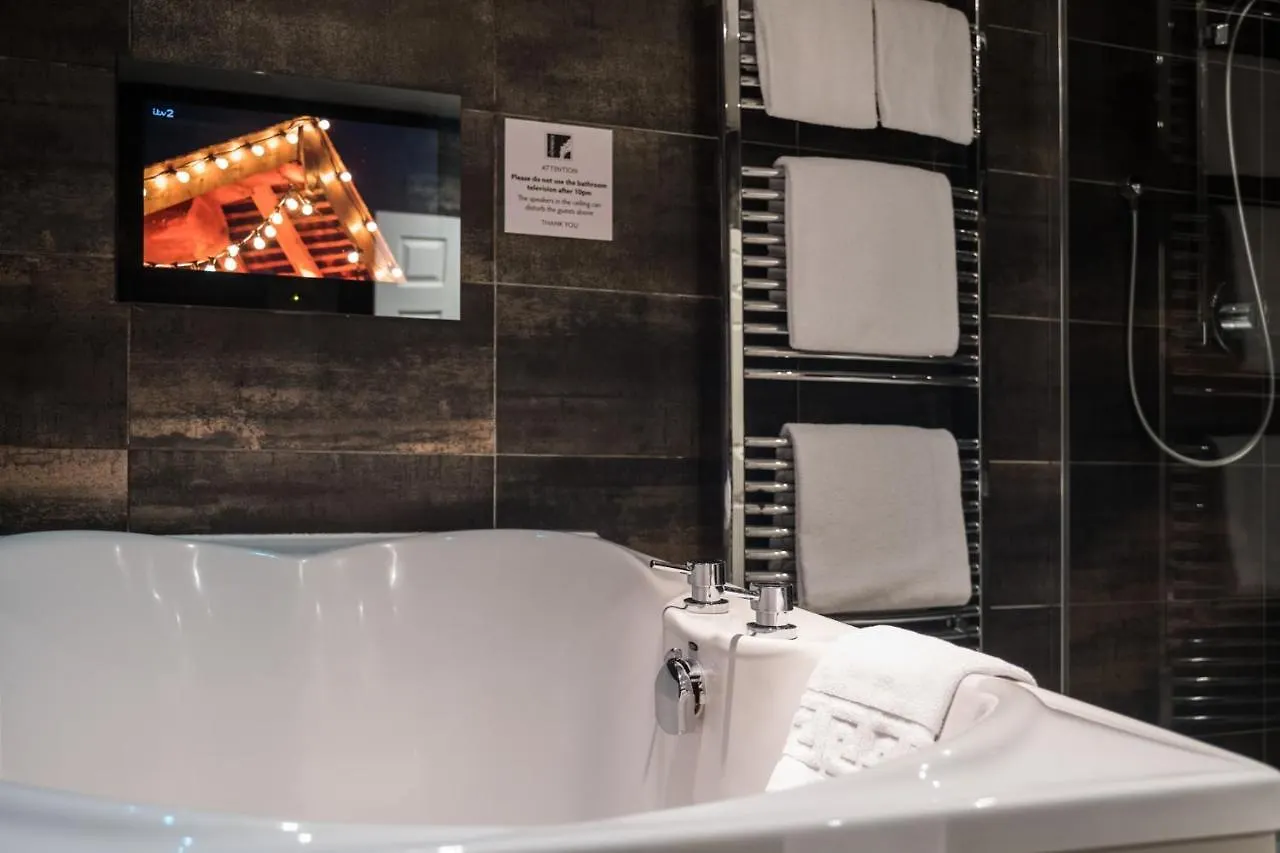 בית הארחה The Howbeck & The Retreat Incl Off-site Health Club And Parking Ev Point Available