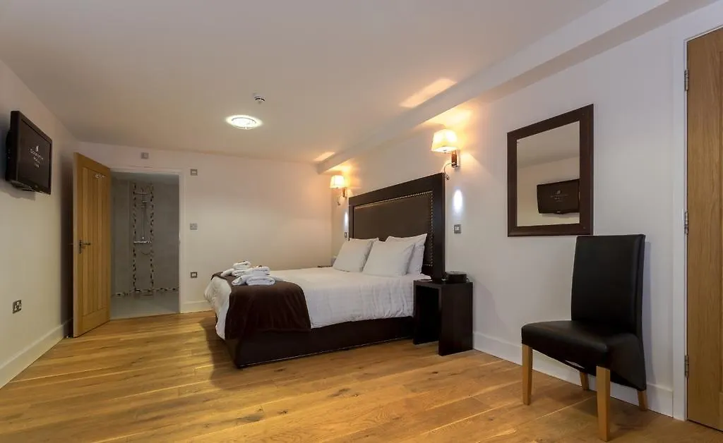 Gosforth Hall 3*