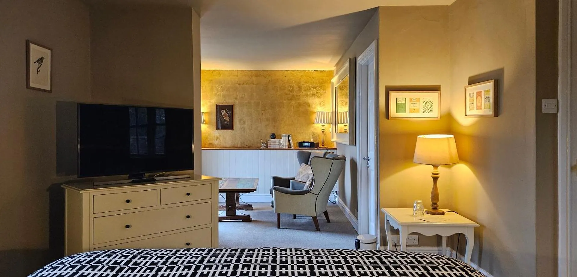 The Drunken Duck Hotell *