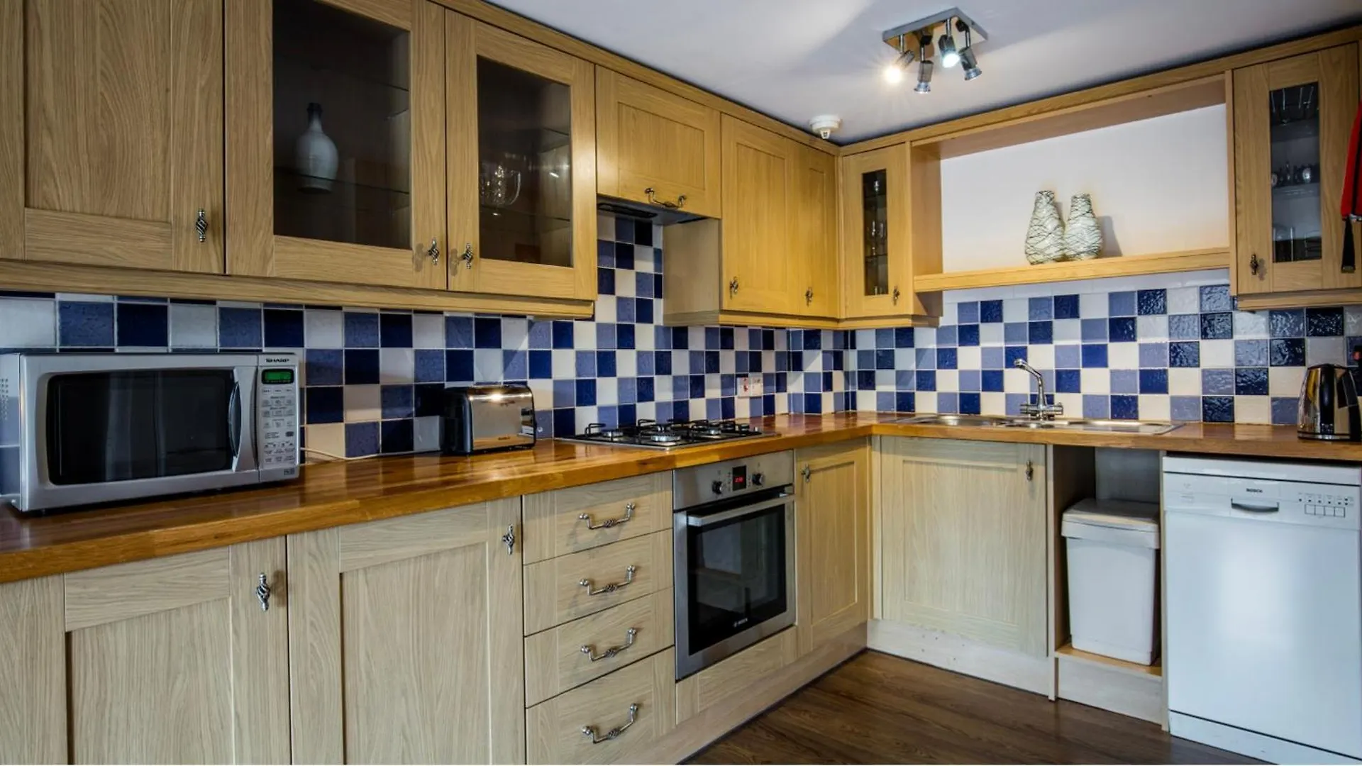 Apartment Yewfield Self Catering *
