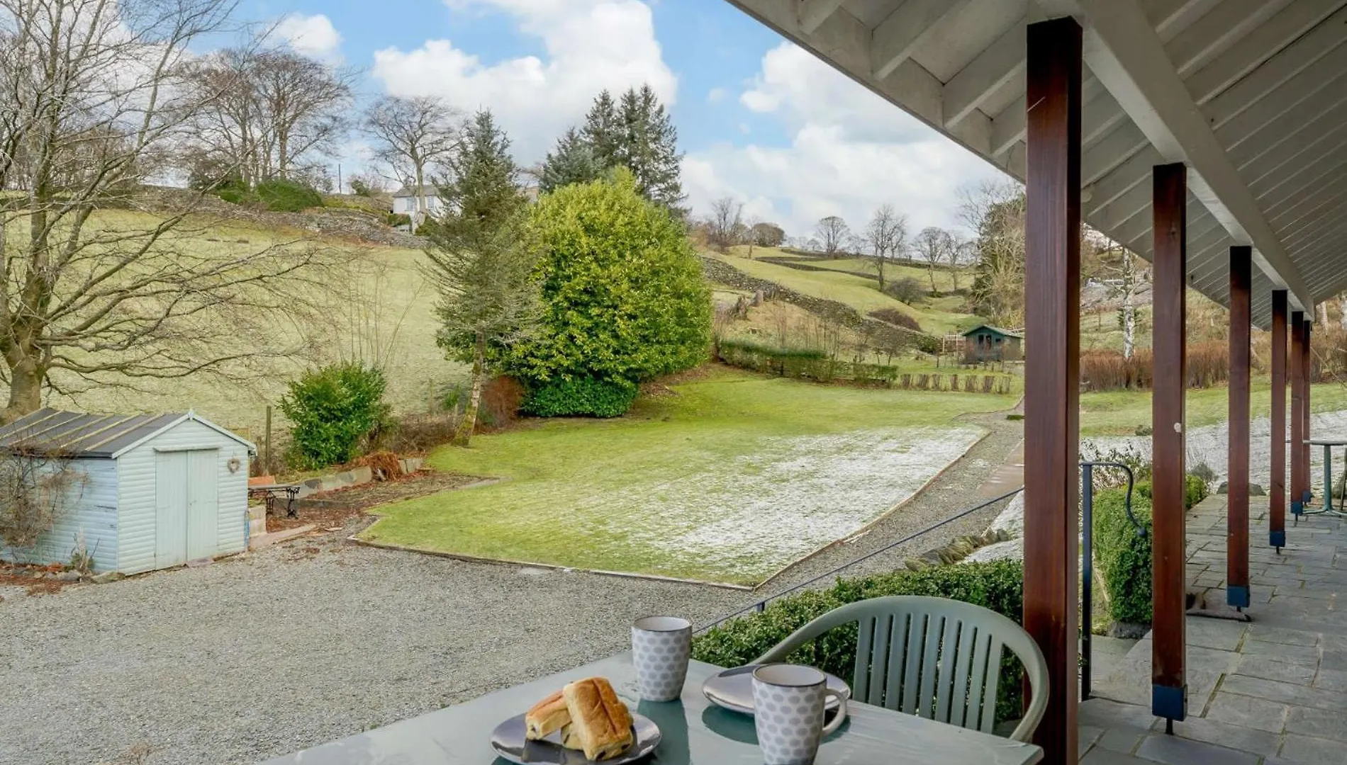 1 Bed In 90637 Ambleside