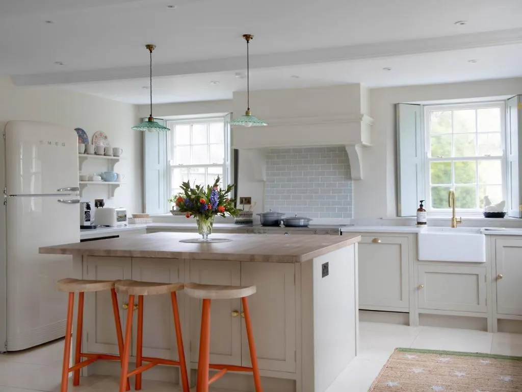 4 Bed In Askham Sz264 בית נופש