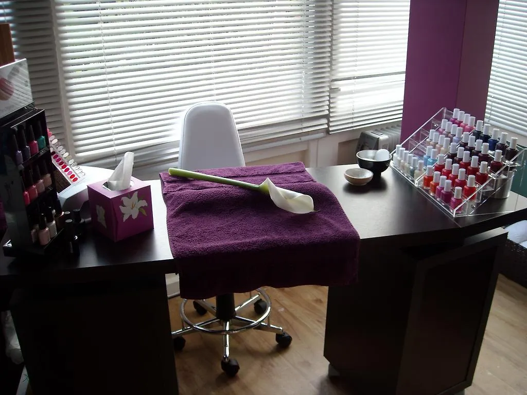 Hotel Damson Dene 4*