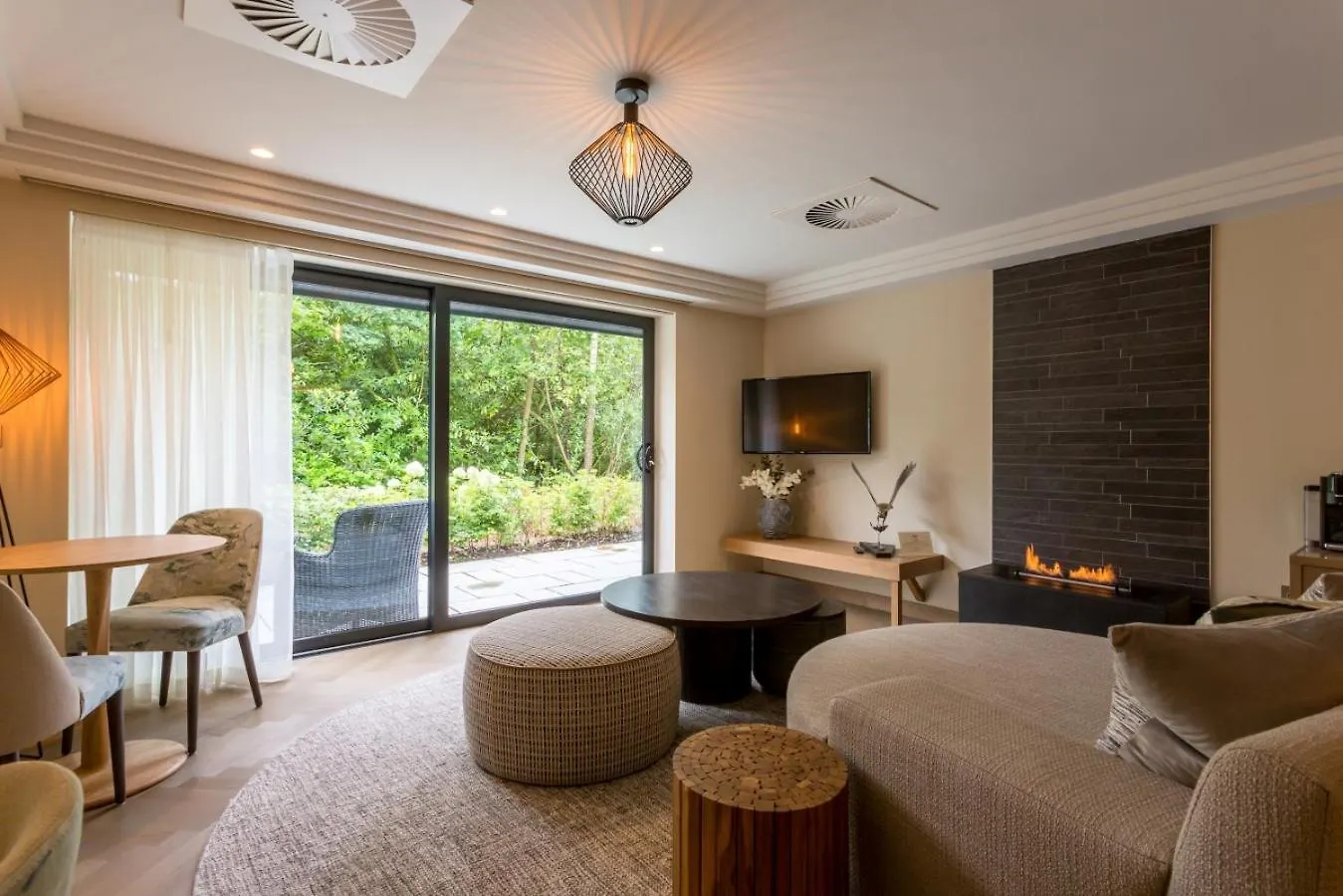 Storrs Hall (adults Only) Hotel 4*