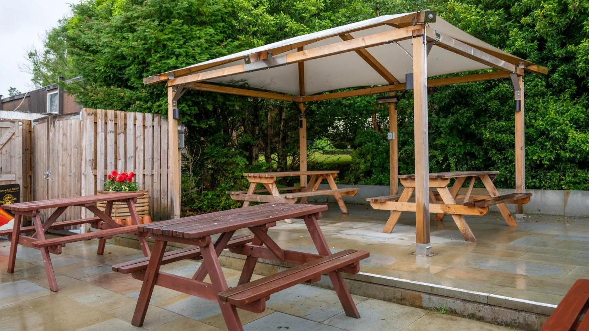 Inn The Horse And Farrier And The Salutation Keswick Threlkeld