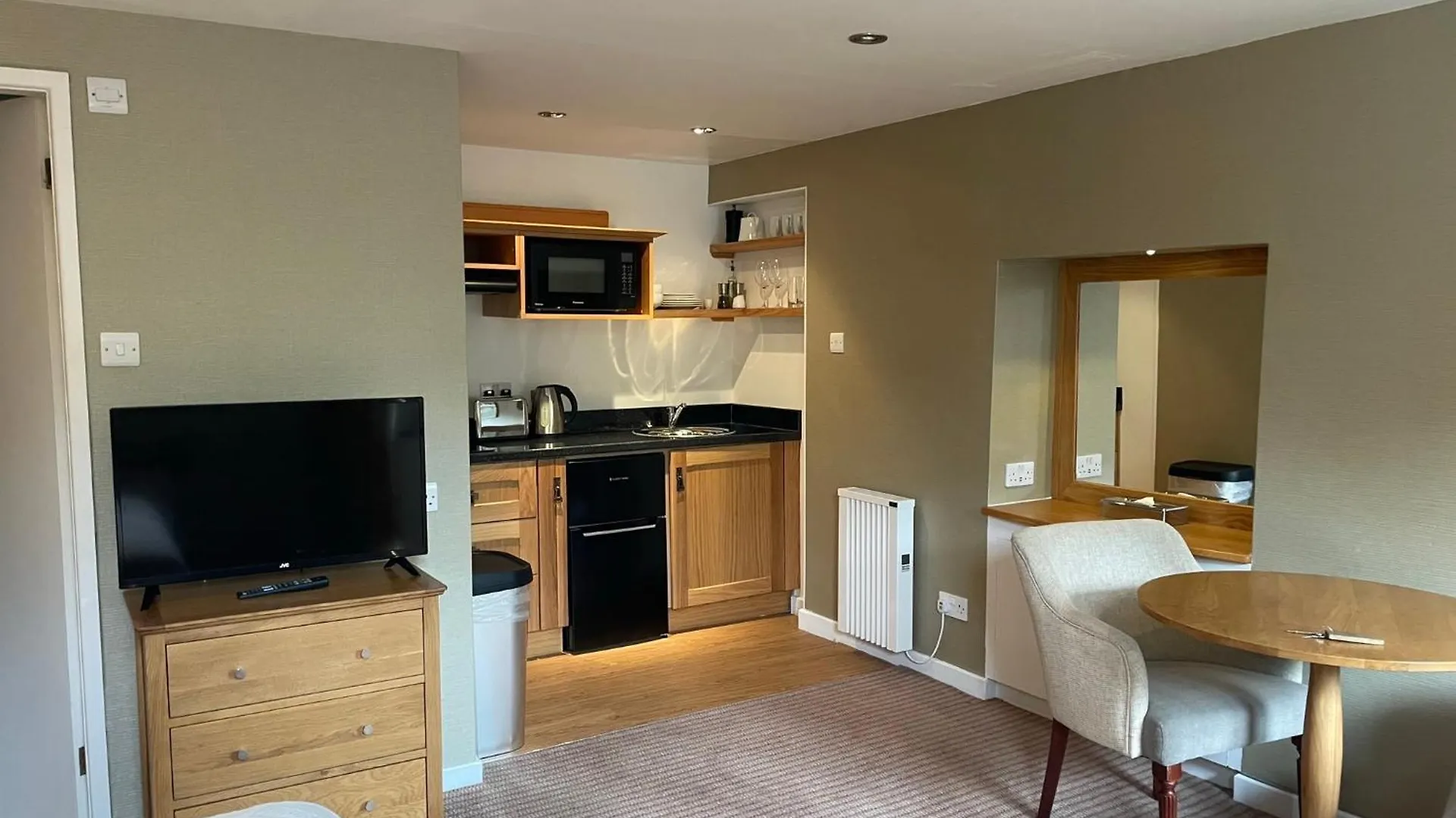 Apartment Yewfield Self Catering *