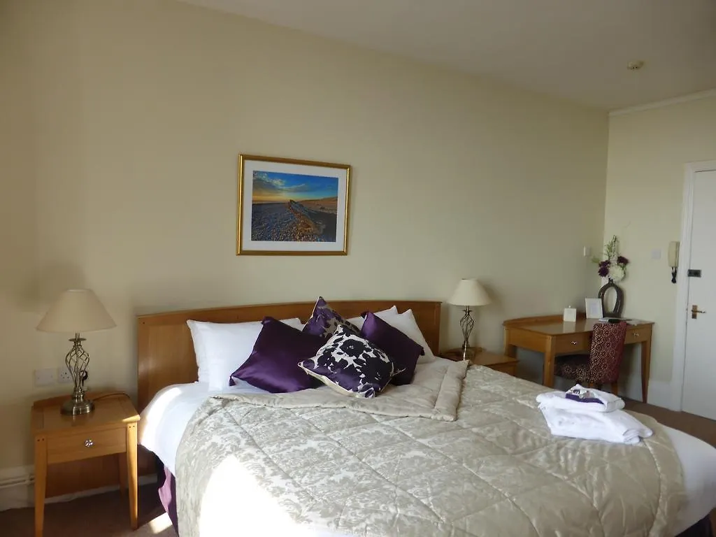 Hotel Bailey Ground