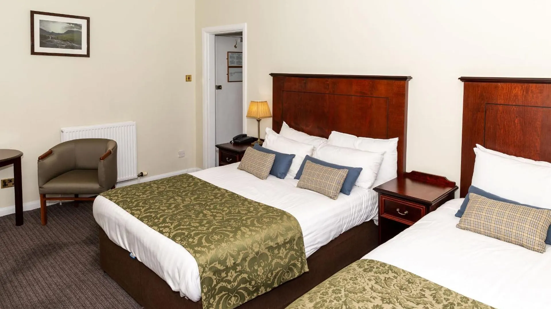 Hotel Cumbria Grand 3*