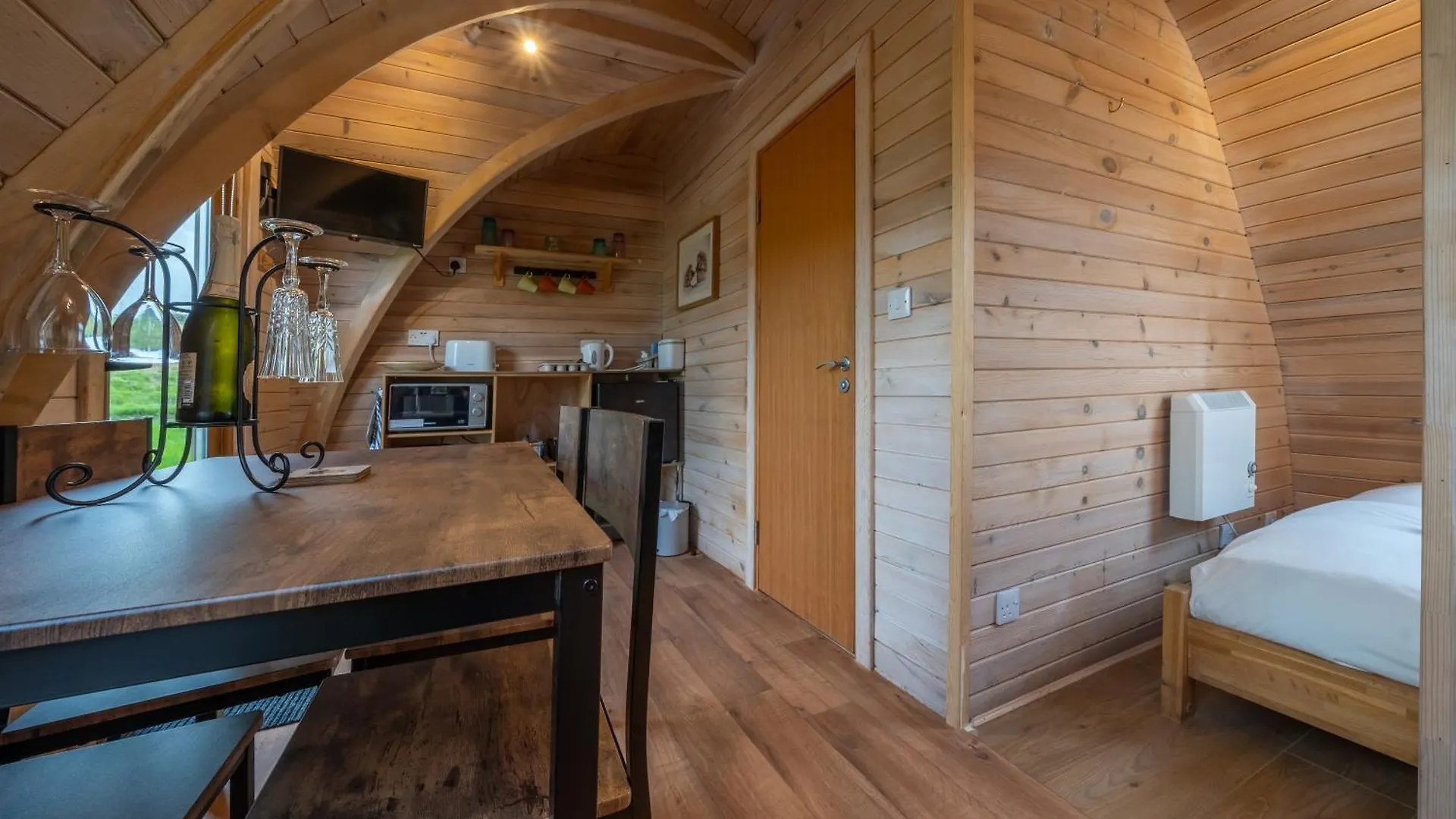 Borrett Escapes - Luxury Pods Lodge Sedbergh
