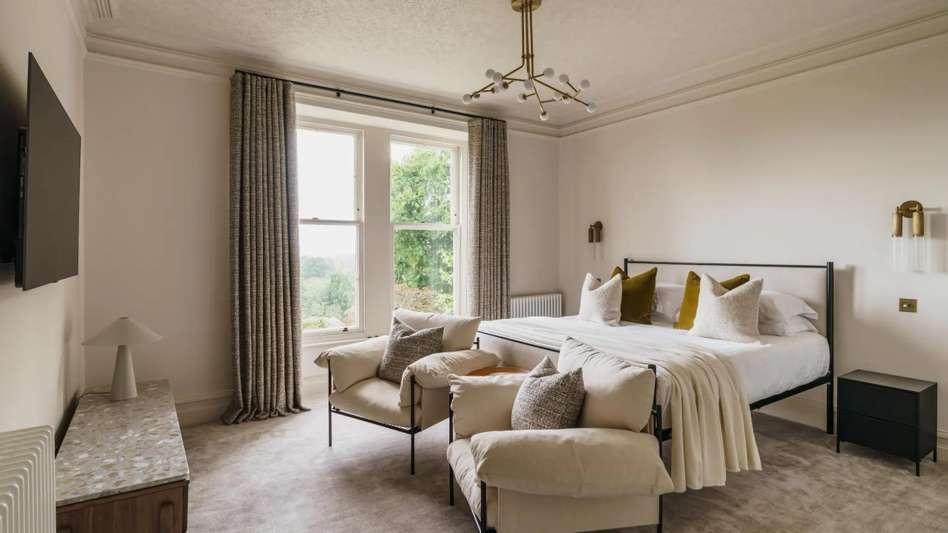 Beaumont Exquisite Lakeland House, Sleeps 10 * Windermere