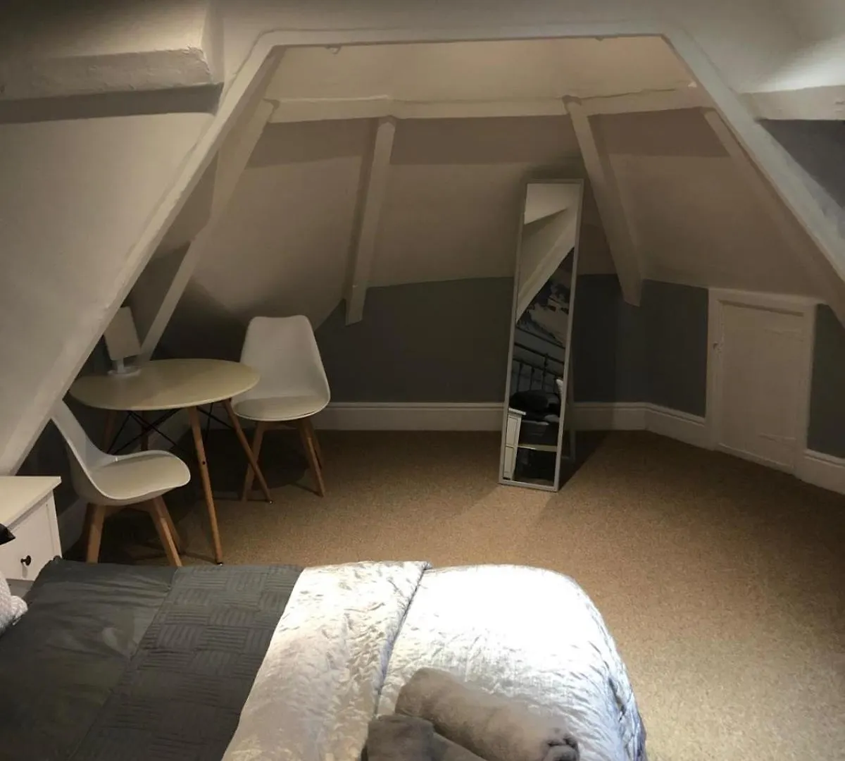 Bower House Apartment