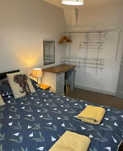 아파트 Unique, Large 2 Bedroom Flat *
