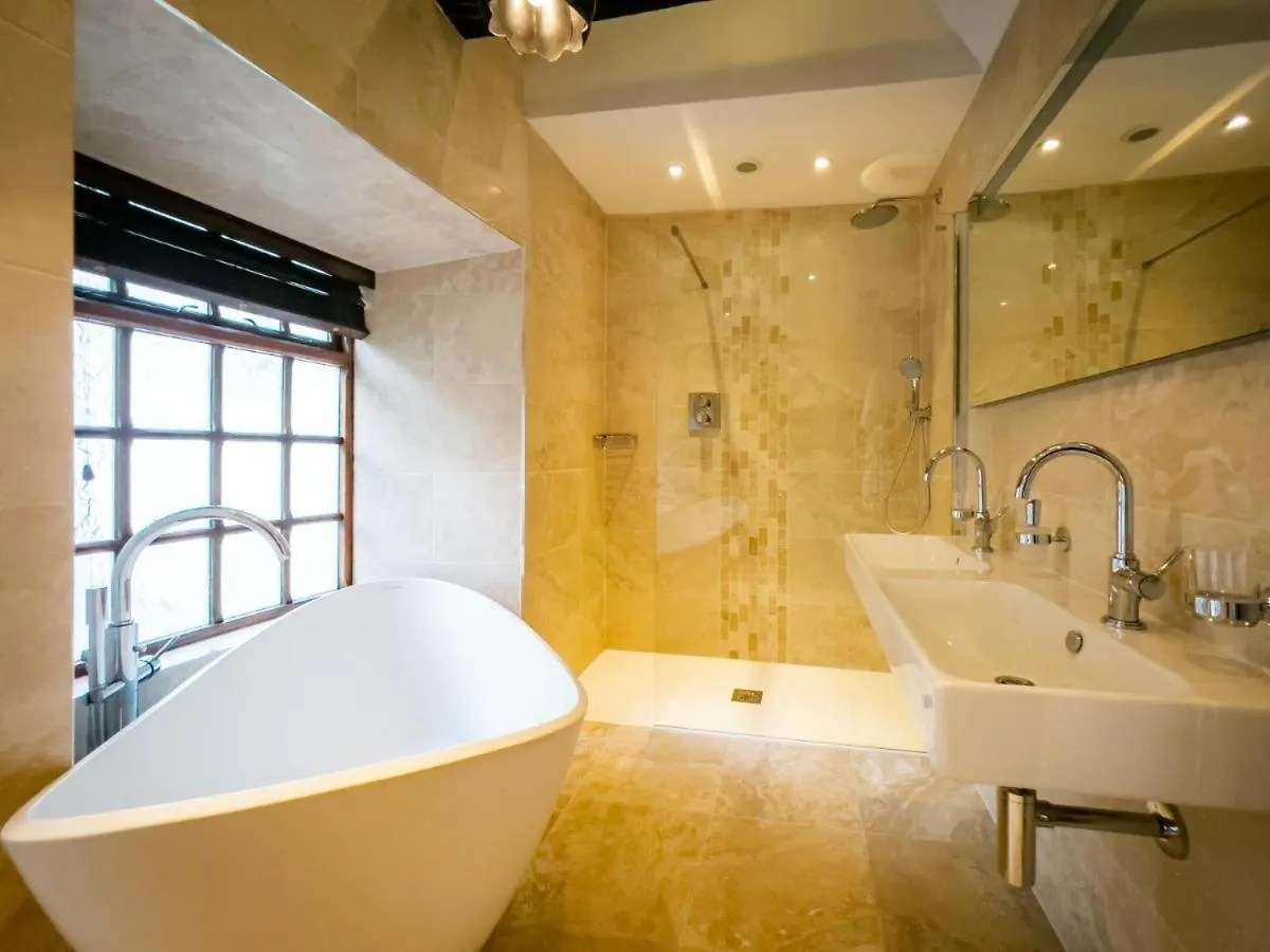 Beautiful Grade 2 Listed Building- Single Dwelling