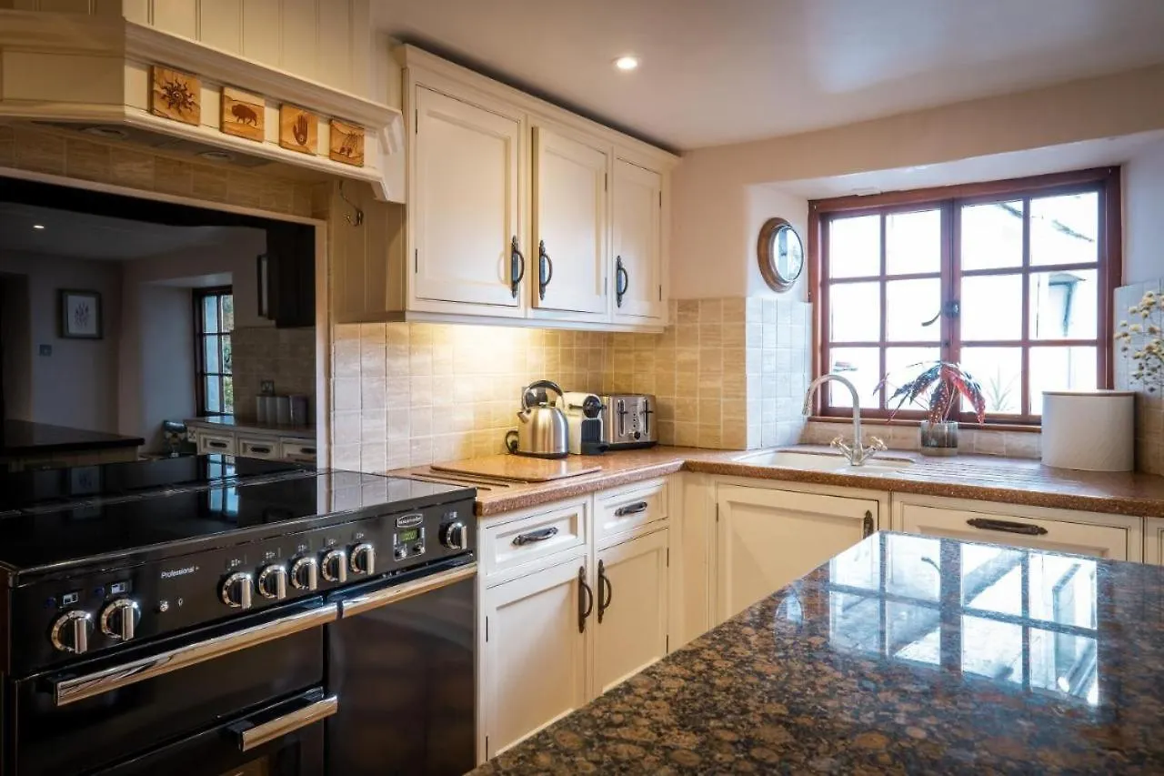 Beautiful Grade 2 Listed Building- Single Dwelling
