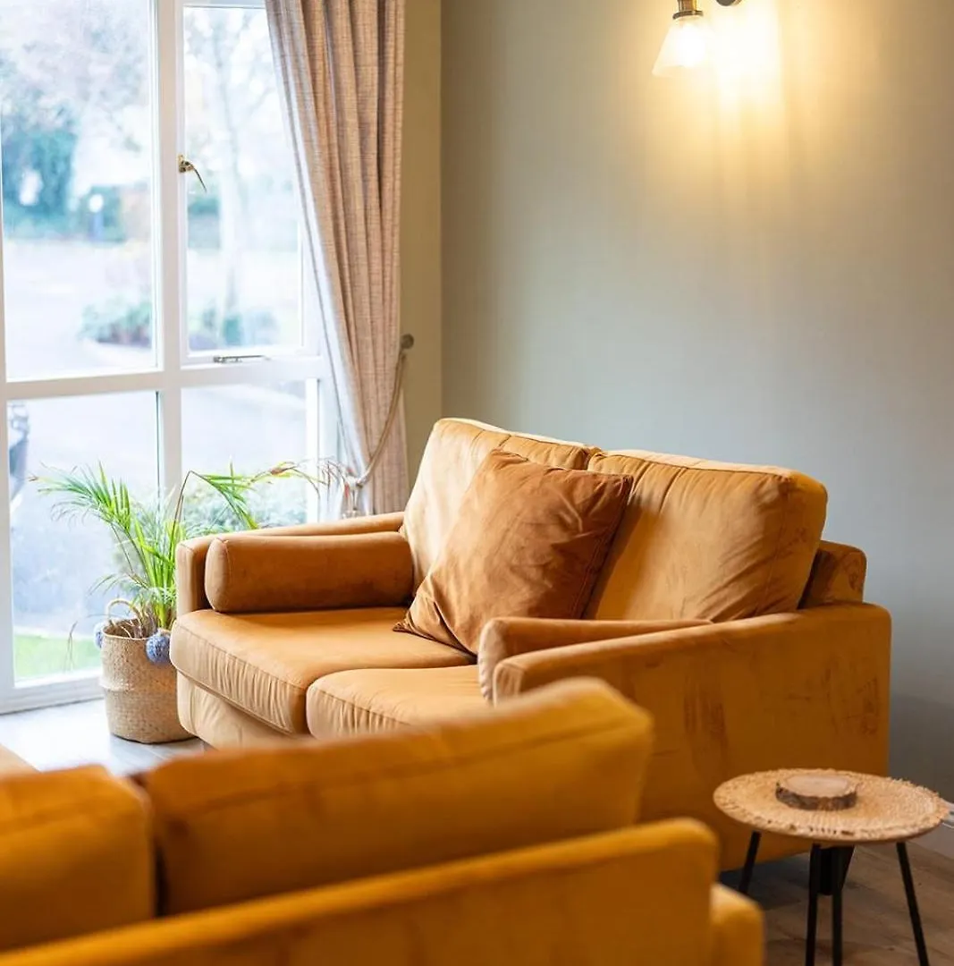 Spacious & Relaxing With Free Parking 度假居 Cark