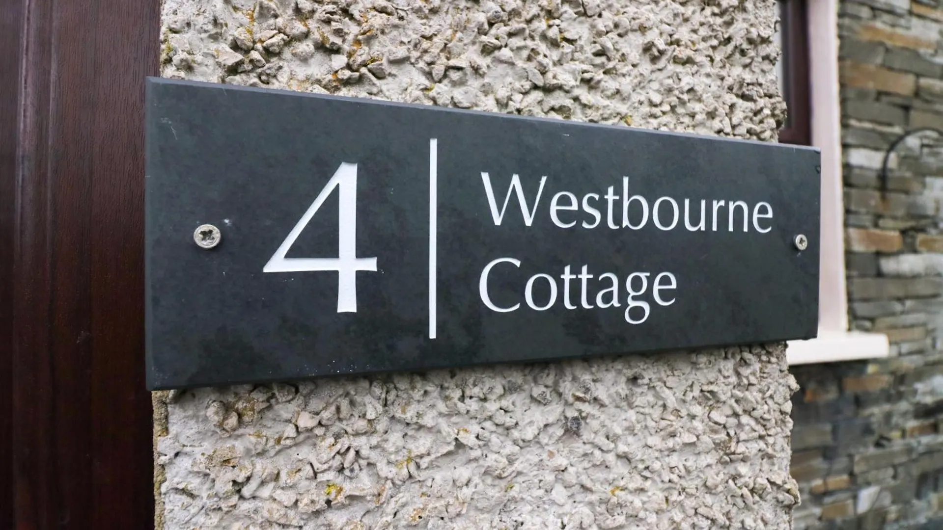 Westbourne بيت للعطل *