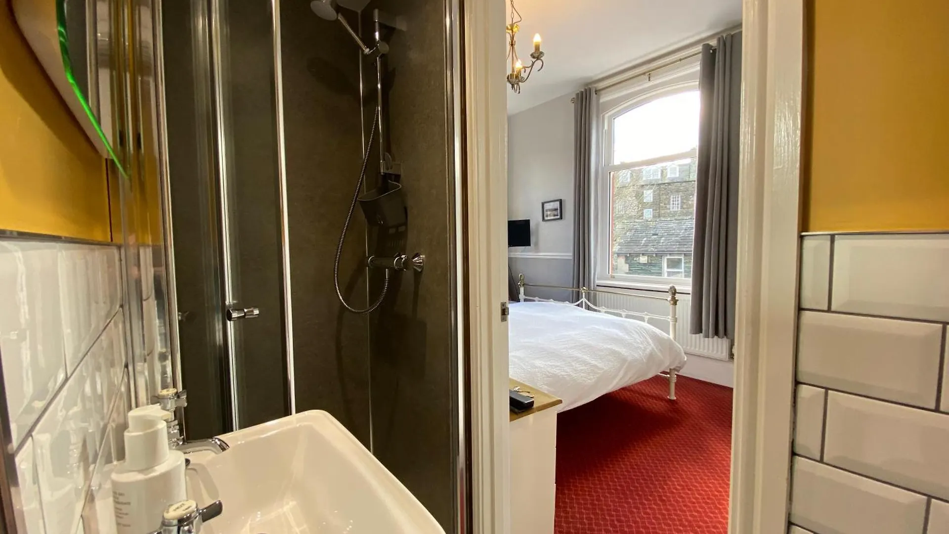 Goodwin House 4*