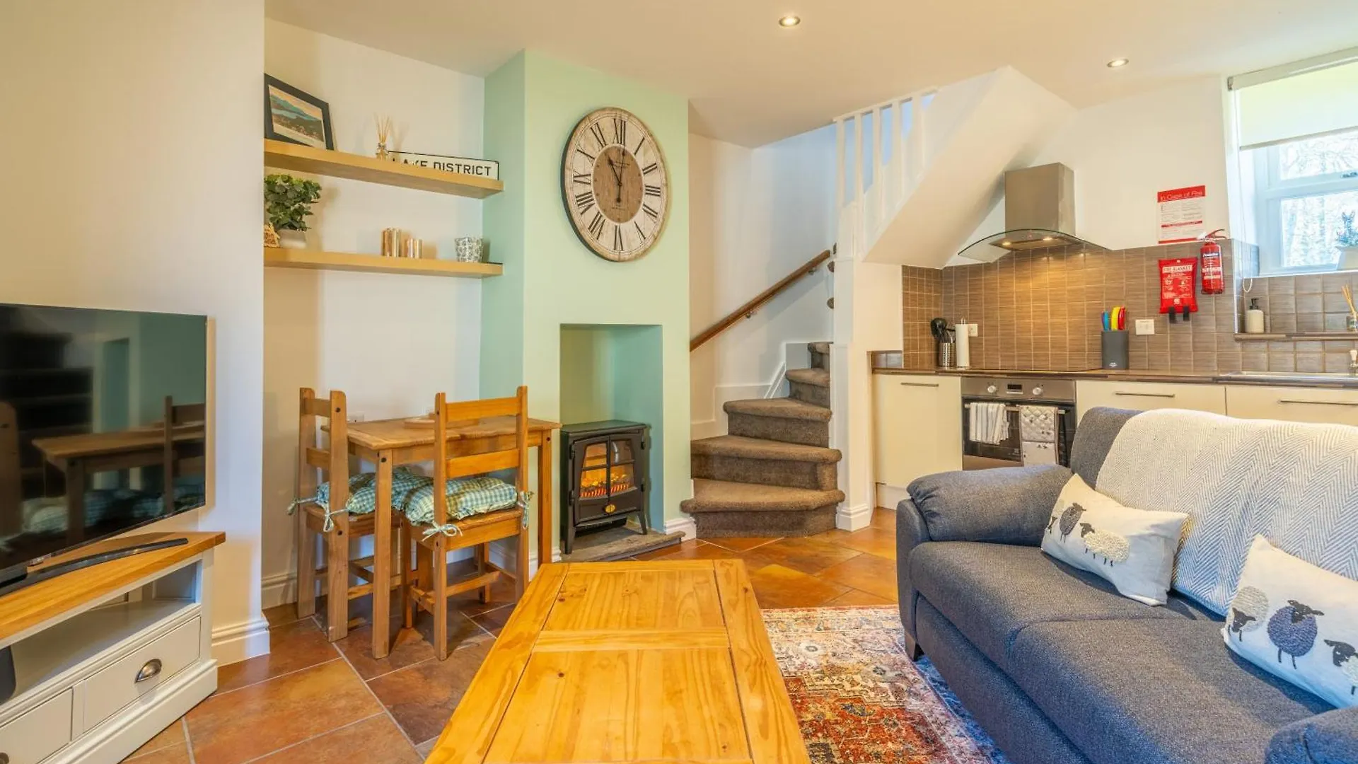 Bell - Is Five Minutes Walk To Pubs, Restaurants And Shops * Cockermouth