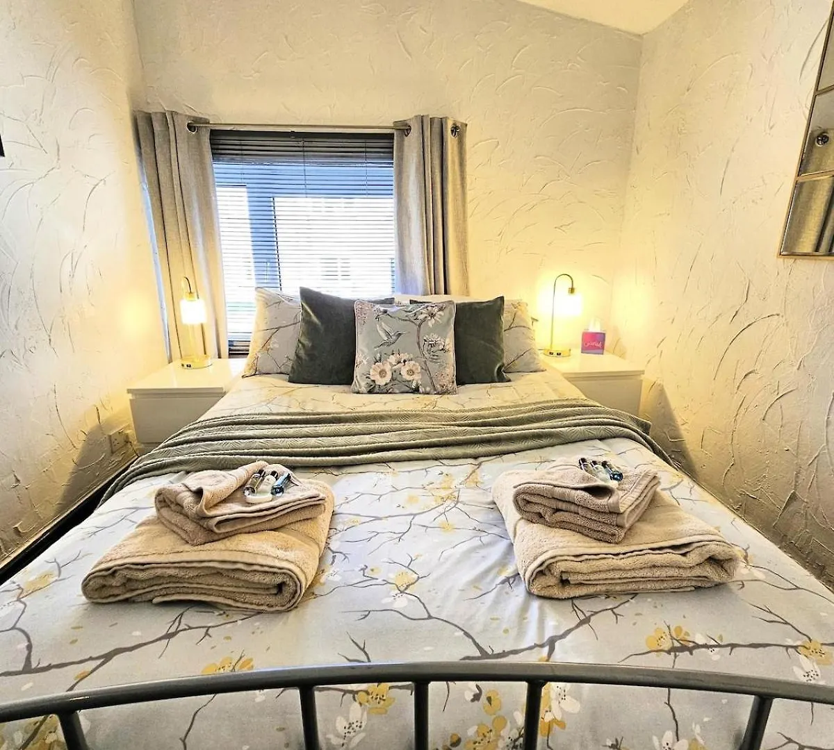 Leaf Tree Cottage, Close To Coast, Lakes And Fells *