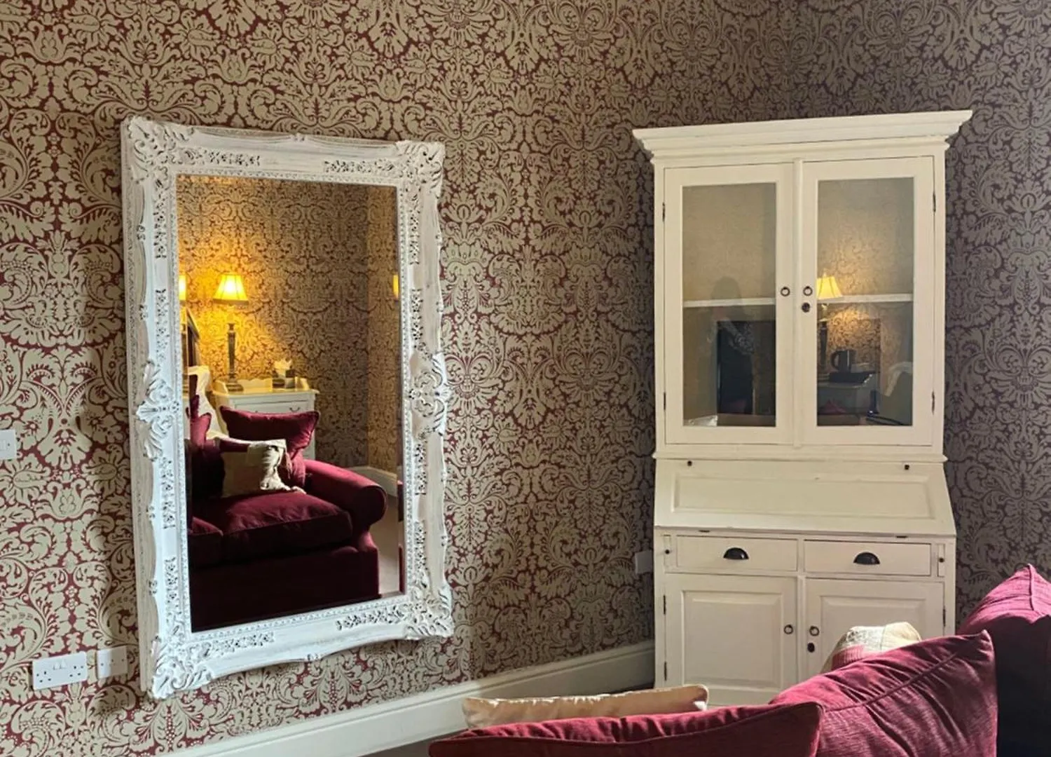 Hotel The Punch Bowl 5*