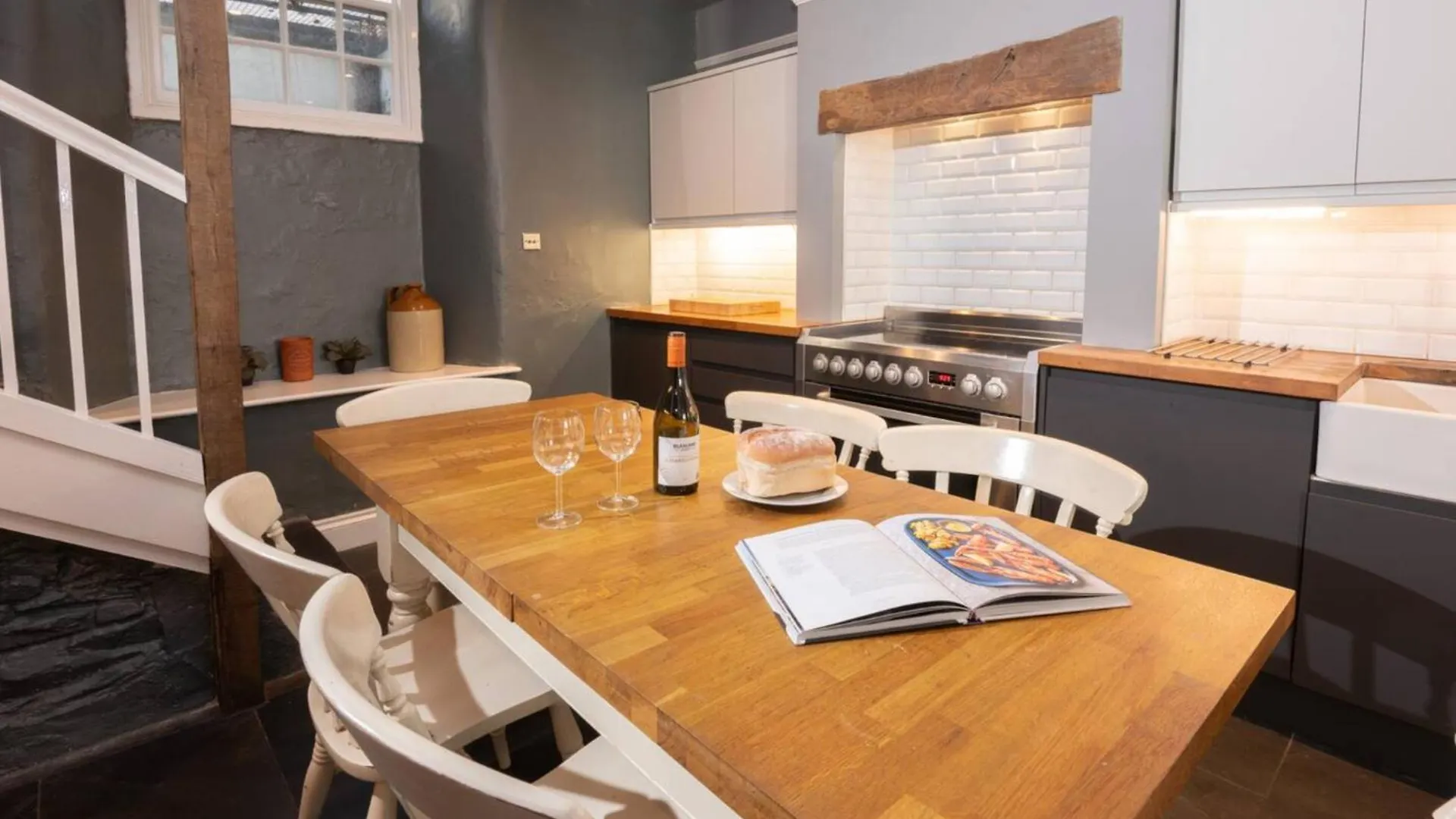 بيت للعطل Unicorn -beautiful, Spacious 3 Bed, 3 Bathroom House In Heart Of *