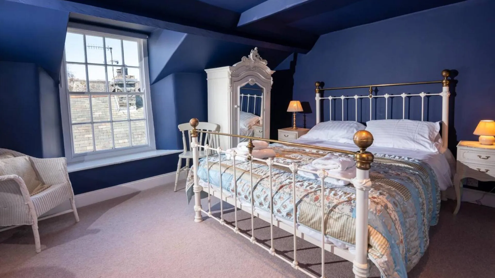 Unicorn -beautiful, Spacious 3 Bed, 3 Bathroom House In Heart Of * آمبيلسايد