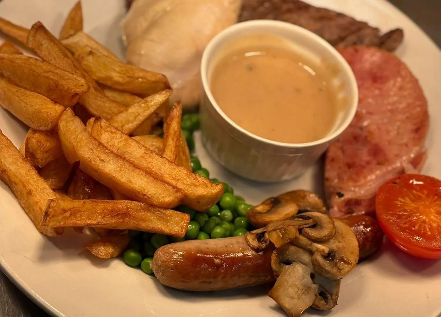 酒店 The Greyhound *