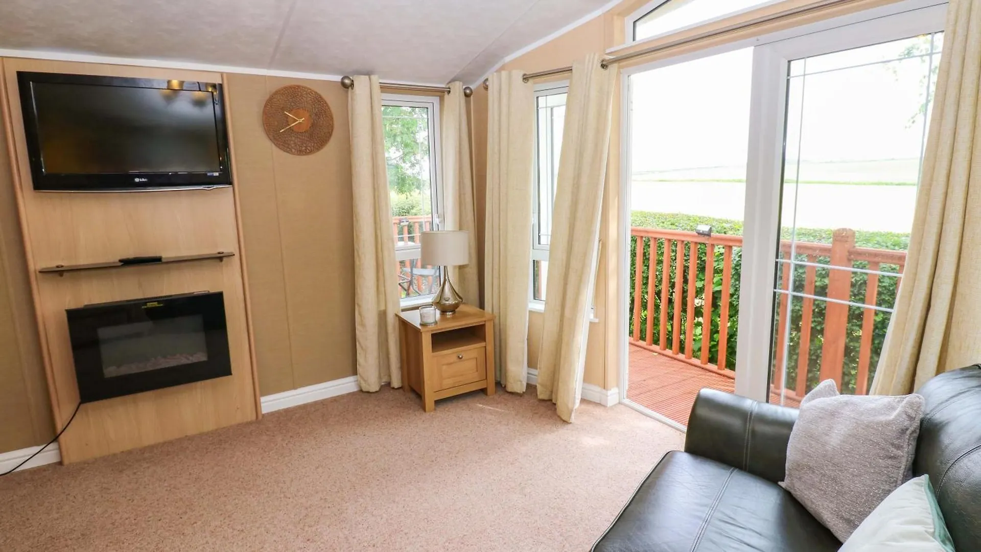 12 Field View *