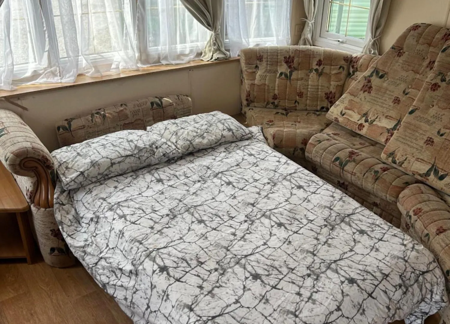 Apartmán West Lakes Affordable Caravan