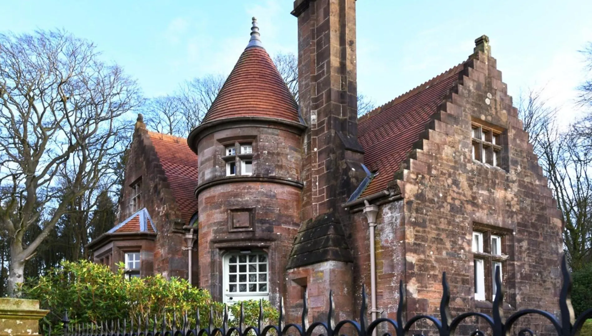 3 Bed In Lockerbie 95861 *