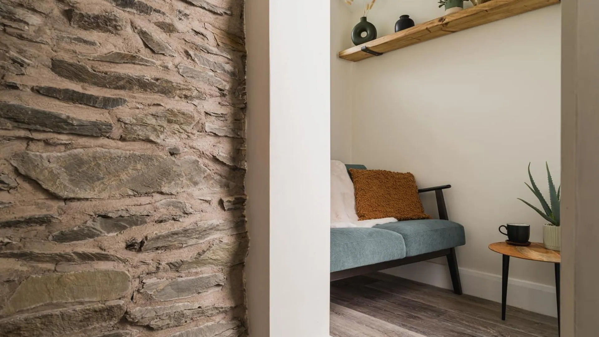 Holiday home Ferry View Cottage, 3 Bed En-suite, Hot Tub Bowness-on-Windermere