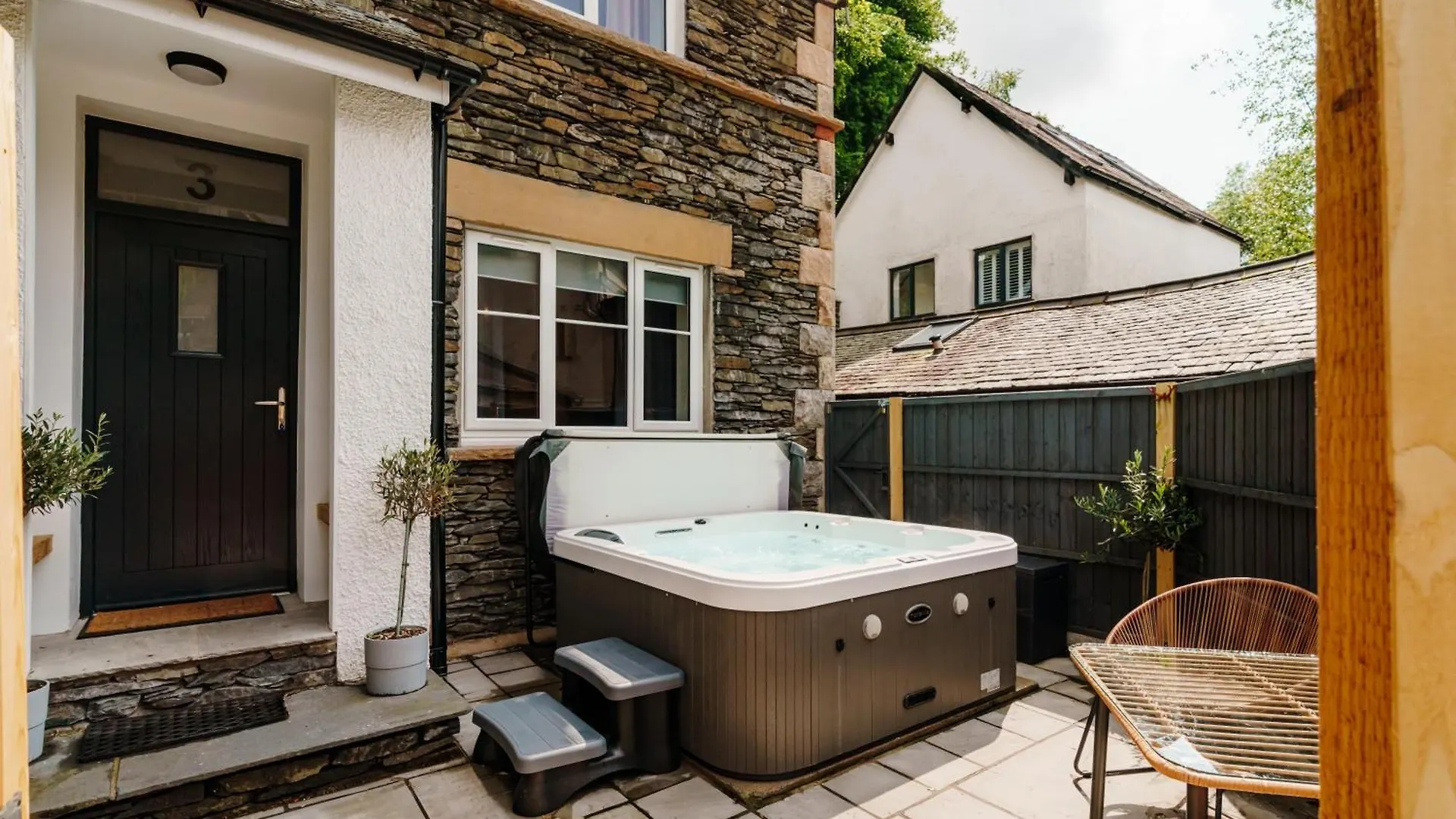 Ferry View Cottage, 3 Bed En-suite, Hot Tub Holiday home