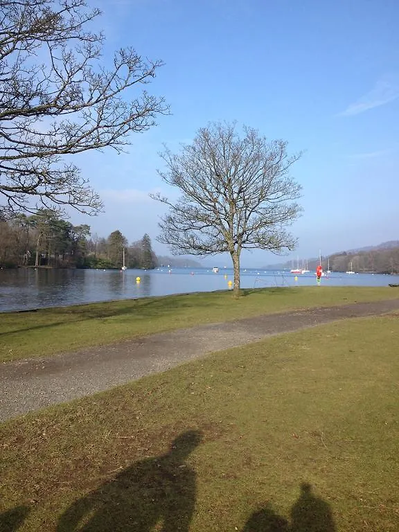 The Cuckoo Brow 4*