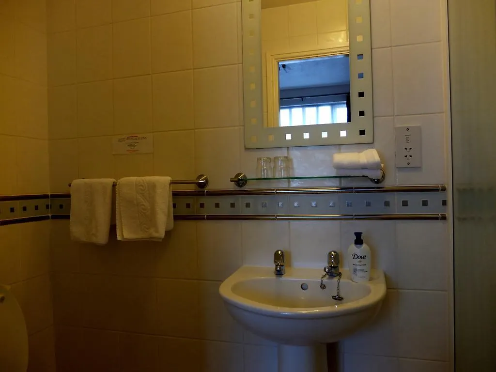 Meadowcroft Guest house 4*