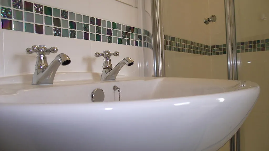 Bed & Breakfast Red Lion House 4*