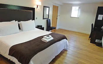 Gosforth Hall 3*