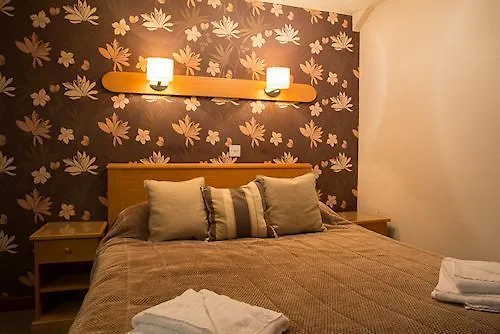 The Sun Boutique And Lounge 4* Хоуксхед