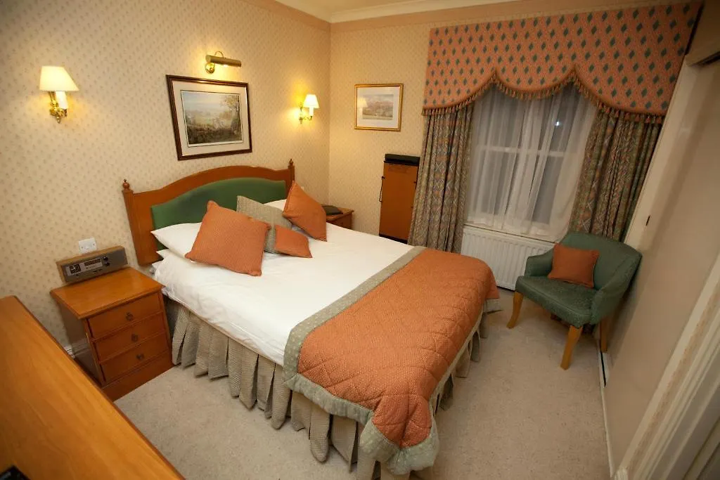 The George Hotel 3*