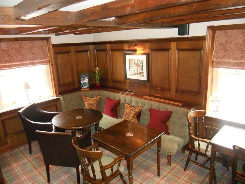 The Crown 3*