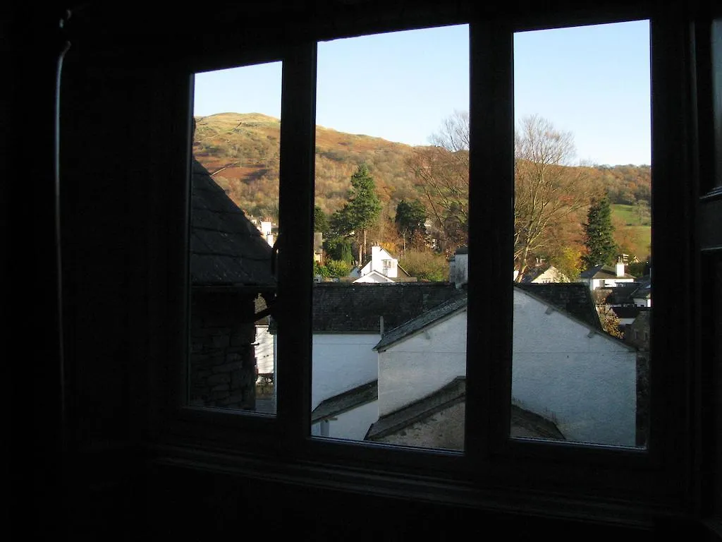 Ambleside Lodge
