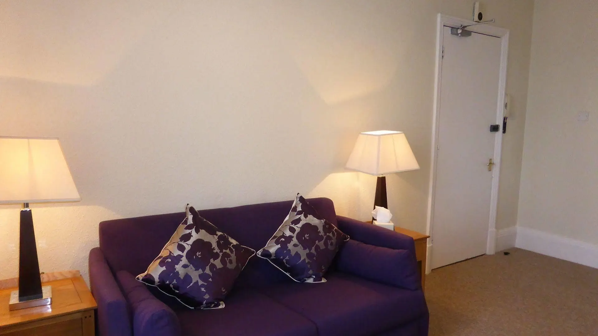 Hotel Bailey Ground 4*