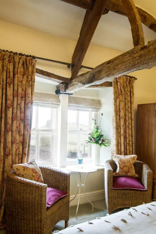 The Punch Bowl Hotel